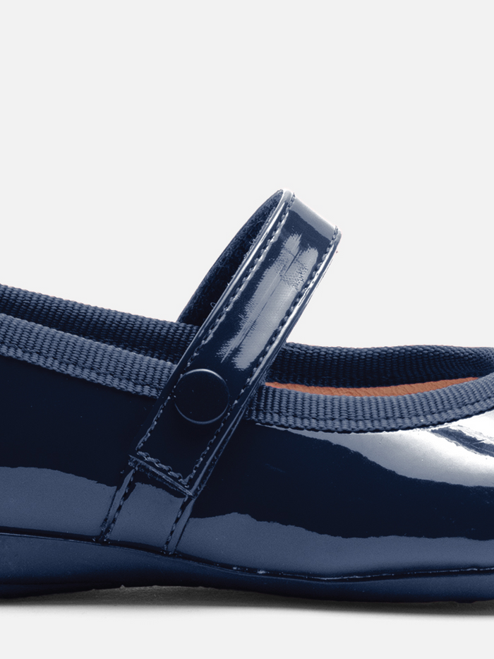 Caroline Navy