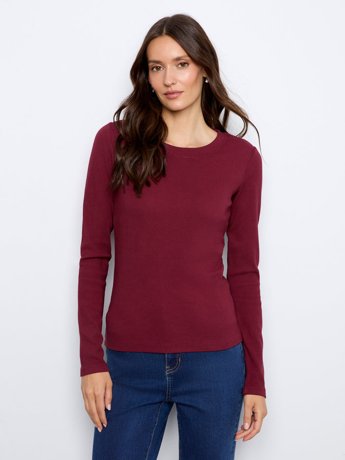 Elegant top with a classic crew neckline, crafted from a soft blend of stretch cotton-tencel for comfort and style by Charlie B.