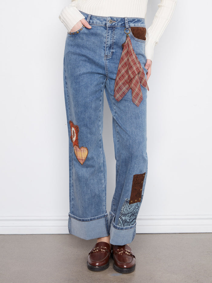 These ankle-length jeans boast a trendy cuffed hem and five practical pockets, perfect for any casual outing by Charlie B.