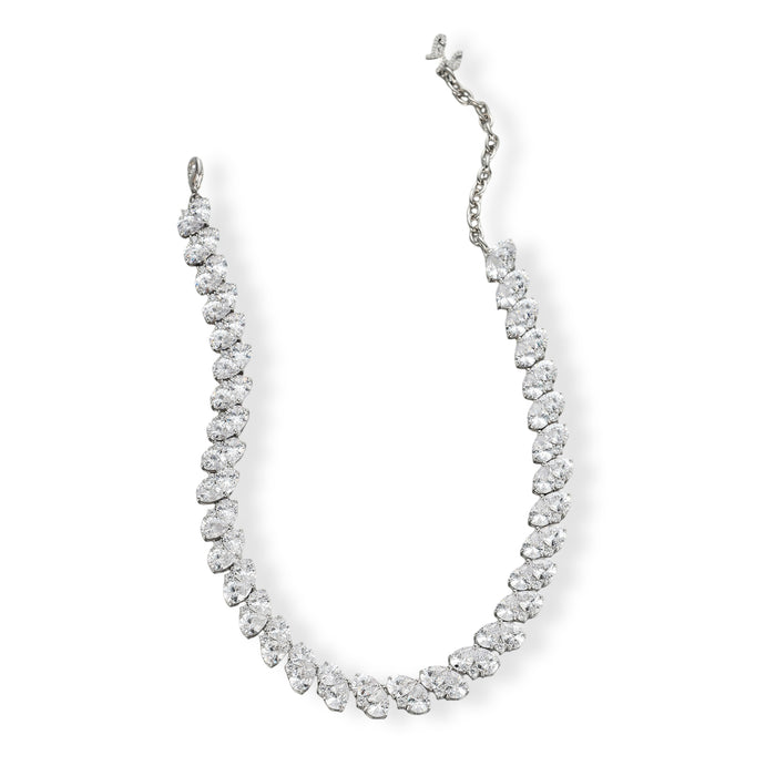 Dagtraud White Heart Choker Necklace