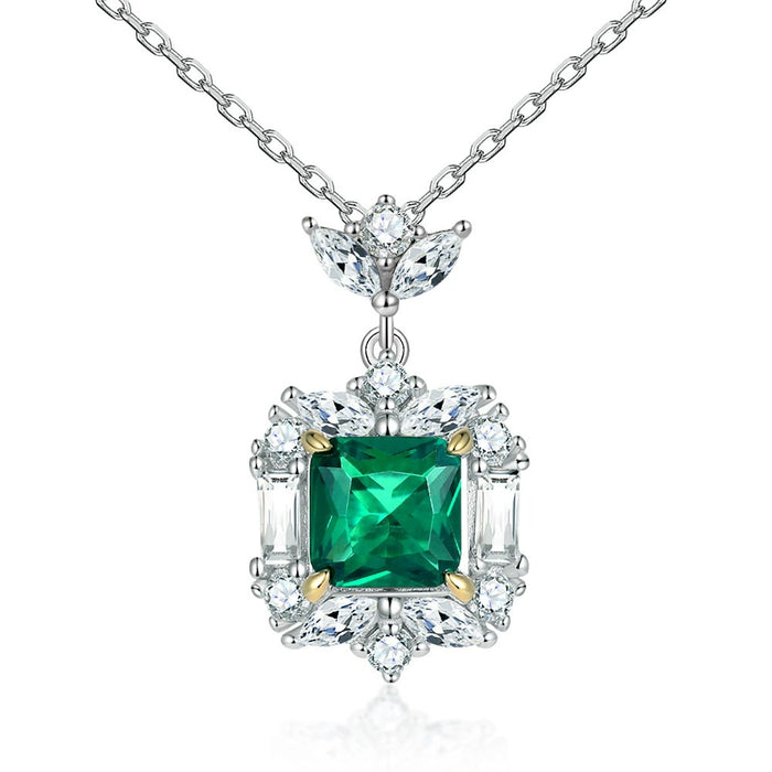 Éoleine Green Square Necklace