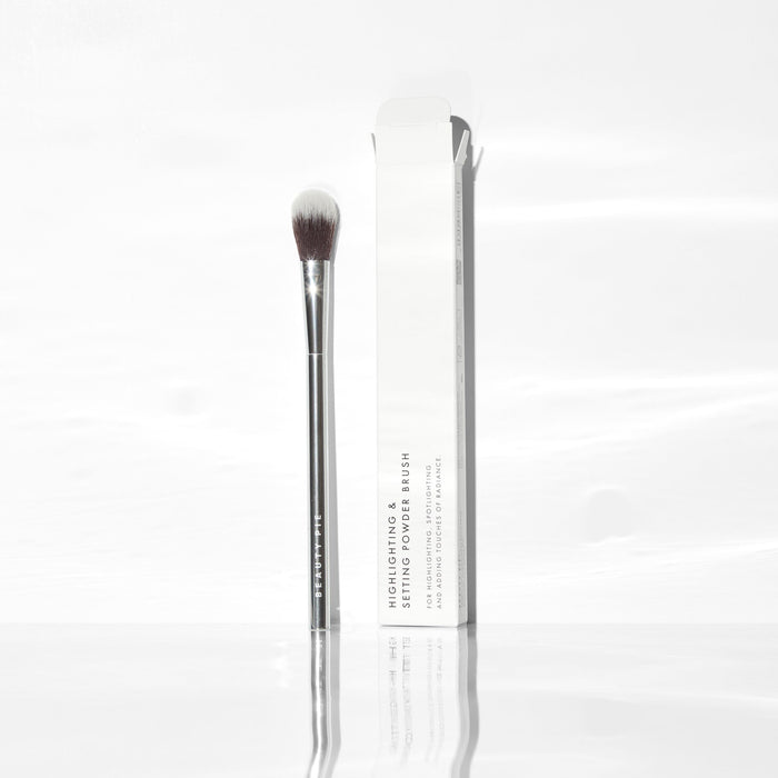 highlighting_setting_powder_brush_011_78698_CSL_secondary_1_WEB
