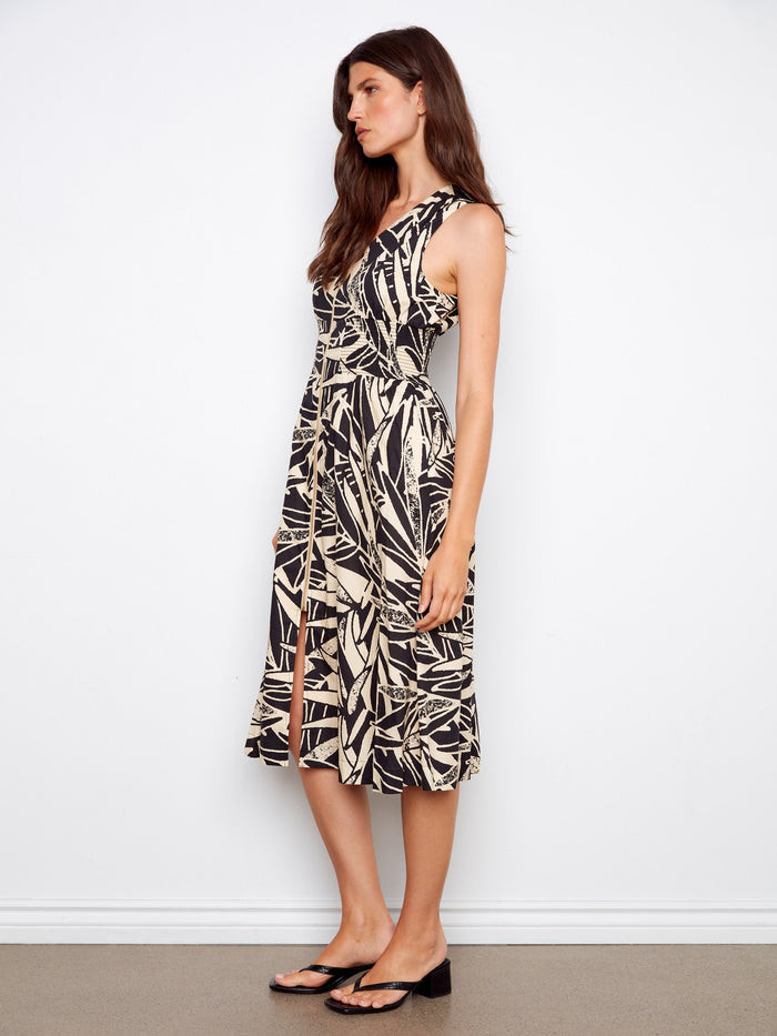 Chic midi-length dress in abstract pattern, complete with practical front-zip closure by Charlie B.