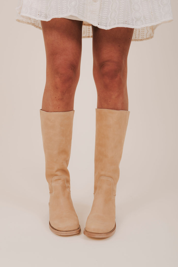 RIGGS banana leather calf boots front